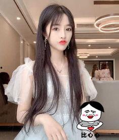 带栎字的女网红,揭秘带栎女网红的网红之路”